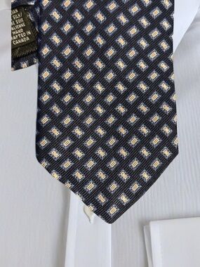 DION Classic Navy Geometric Men’s Tie